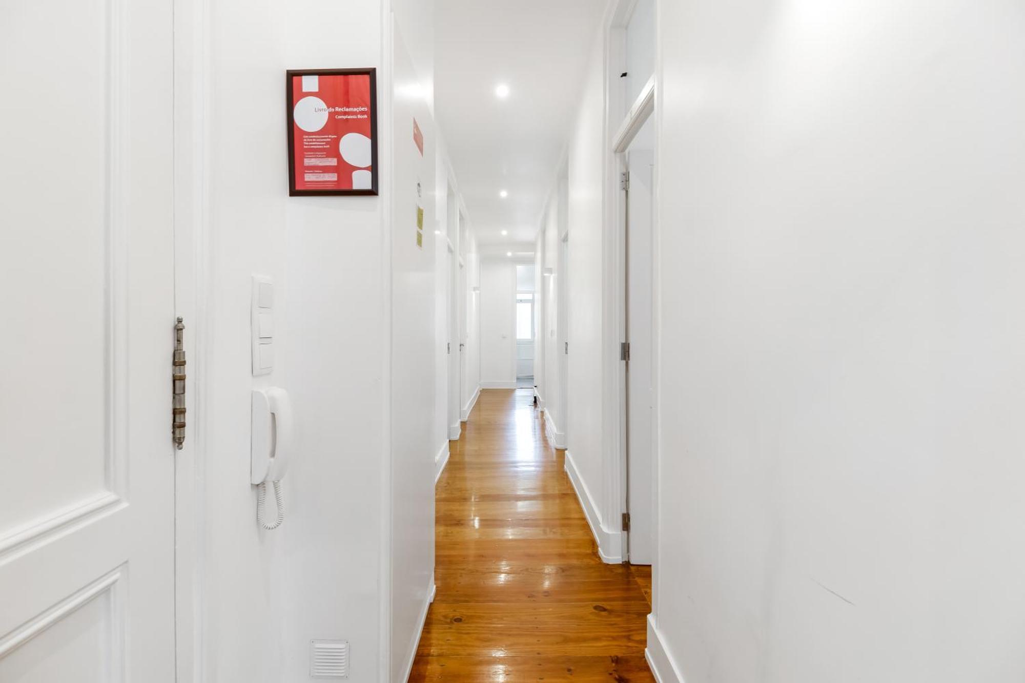 Arroios - Fourth Floor Apartment Lisbon Exterior photo
